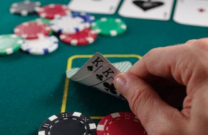 The Best Online Poker Sites for Short-Handed Play